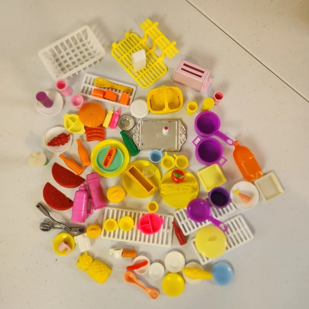 Vintage 1990s Barbie Doll House Kitchen Food Accessories Lot 90s Toaster Pots - Picture 11 of 11